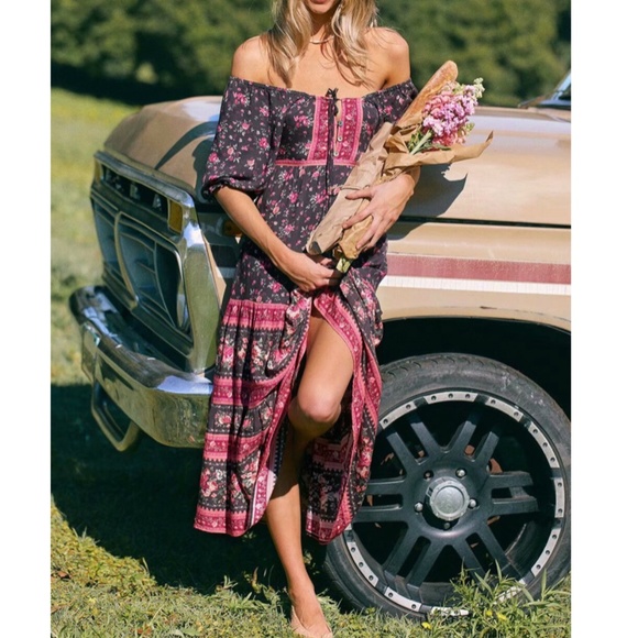 Bellanblue Dresses & Skirts - Boho bohemian gypsy floral print off shoulder dres